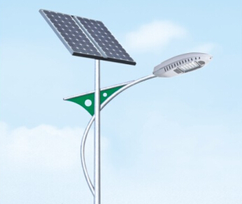 太阳能led路灯安装让农村夜晚不再沉寂