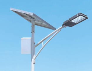 互联网时代，led太阳能路灯销售攀登上高峰